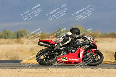 media/Feb-08-2025-CVMA (Sat) [[fcc6d2831a]]/Race 11-Amateur Supersport Open/